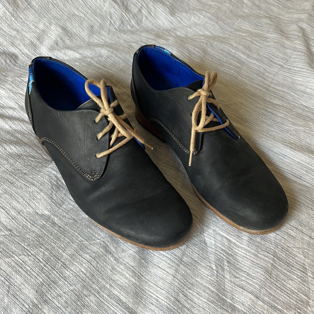 LAST CALL ⚫️ FLUEVOG ⚫️ black Radio CBC lace-up oxford, size 8.5